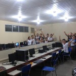 Alunos de Redes com o Laboratório já finalizado