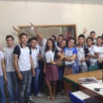 Alunos de Redes com o Laboratório já finalizado